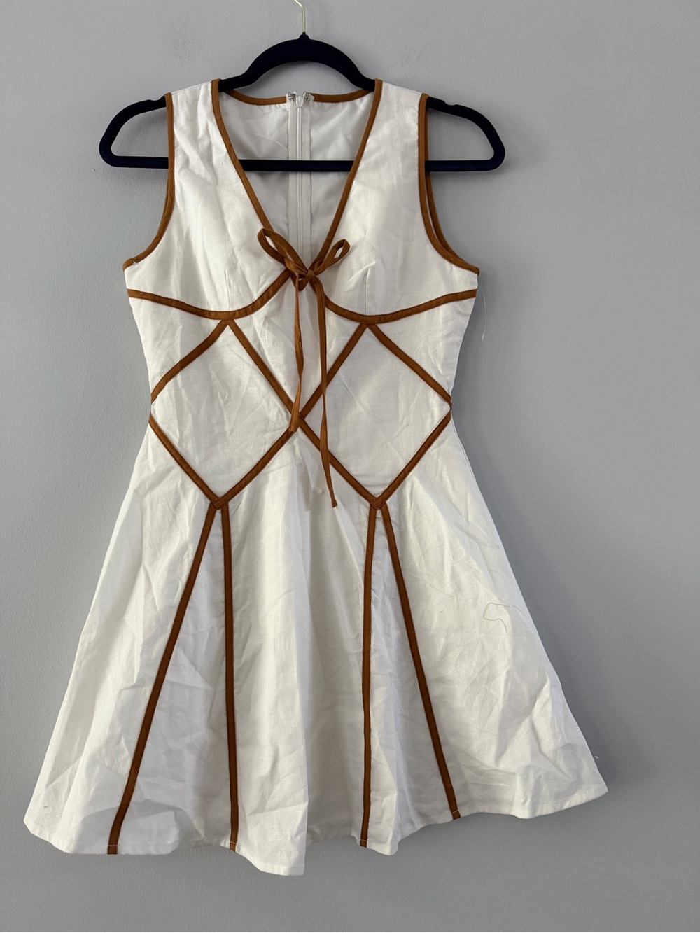 White and Brown Trim Sleeveless Fit-and-Flare Dress - Picture 2 of 4